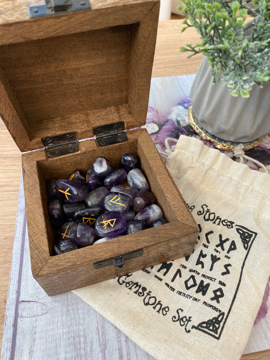 Amethyst Runestone Set with Pouch