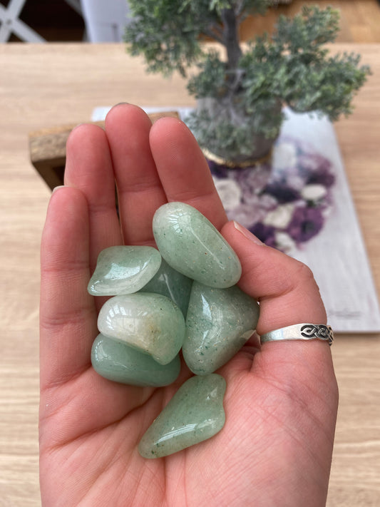 Green Aventurine Tumblestone