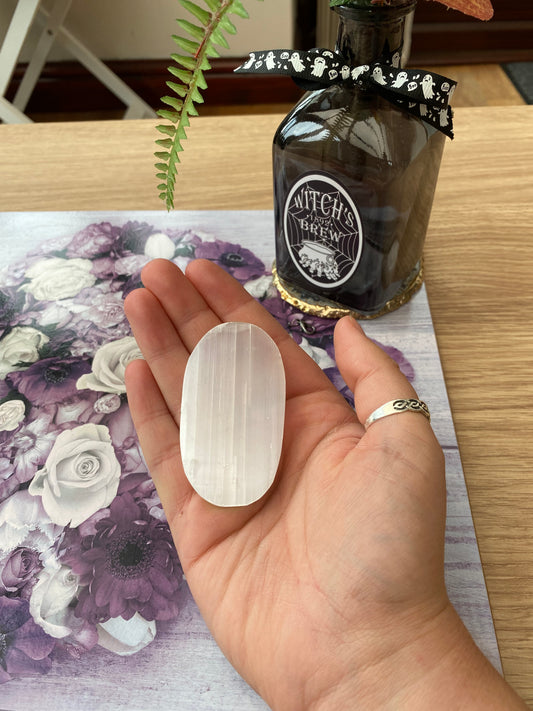 Selenite Flat Palm Stone